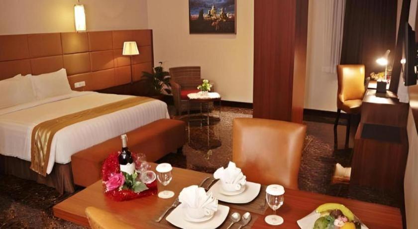 Atrium Premiere Cilacap Zewnętrze zdjęcie