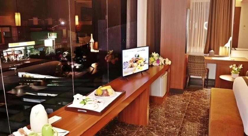 Atrium Premiere Cilacap Zewnętrze zdjęcie