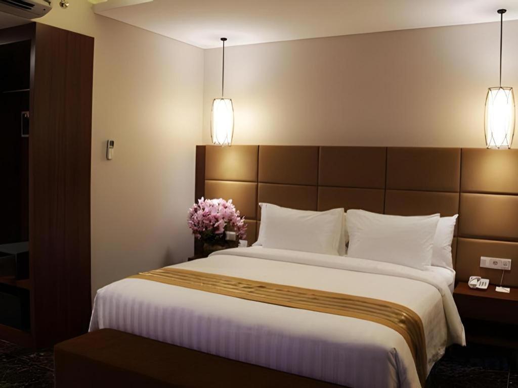 Atrium Premiere Cilacap Zewnętrze zdjęcie