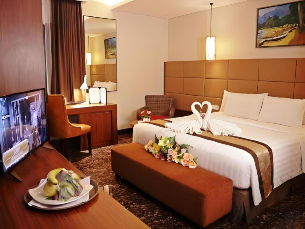 Atrium Premiere Cilacap Zewnętrze zdjęcie