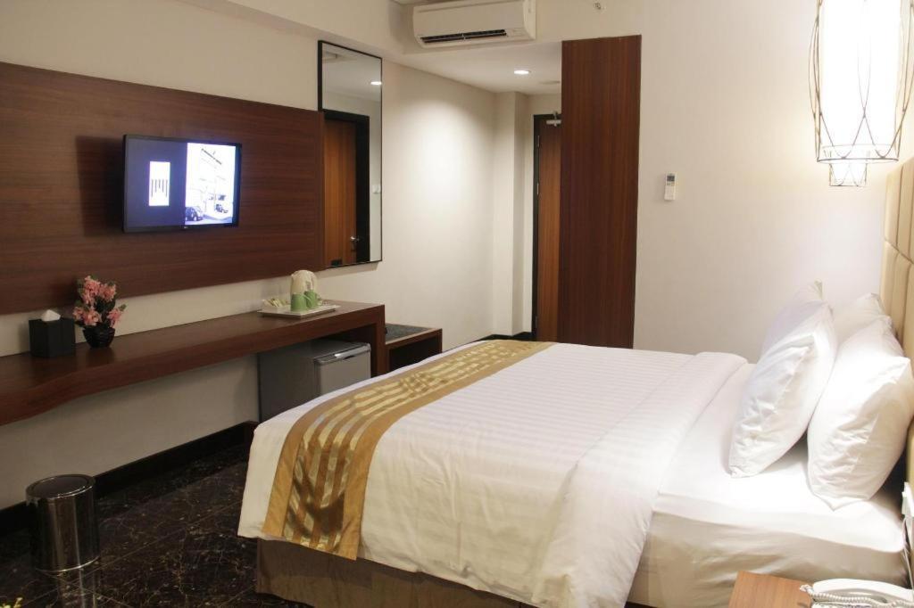 Atrium Premiere Cilacap Zewnętrze zdjęcie