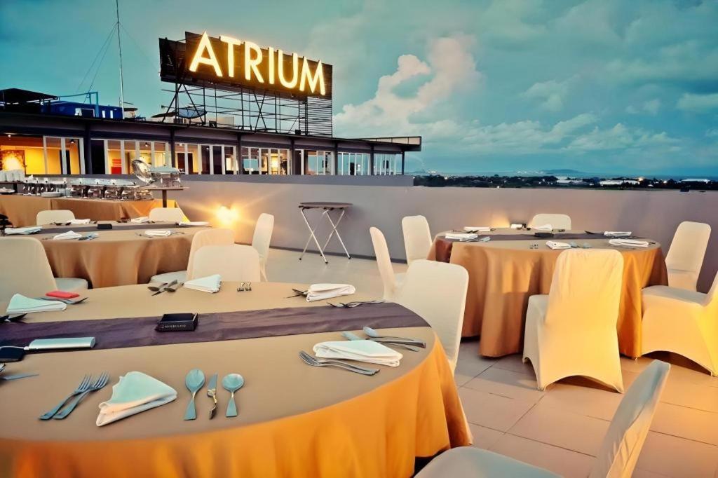 Atrium Premiere Cilacap Zewnętrze zdjęcie